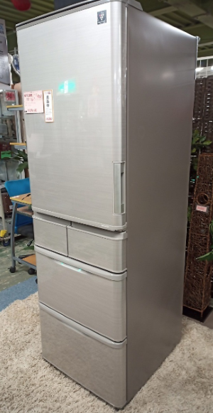 東村山市でSHARP 冷蔵庫SJ-PW42B-S 2016年製を買い取りました。