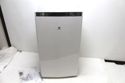 千代田区でPanasonic 衣類乾燥除湿機F-YHPX200 2017年製と洗濯機を買い取りました。