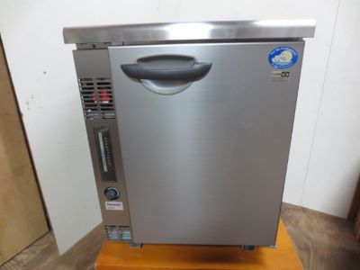 台東区でパナソニック業務用コールドテーブル冷凍庫SUF-G641B2018年製とテーブルを買い取りしました。