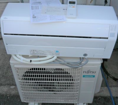 新座市でFUJITSU AS-C22H-W エアコン2018年製と冷蔵庫を買い取りました。